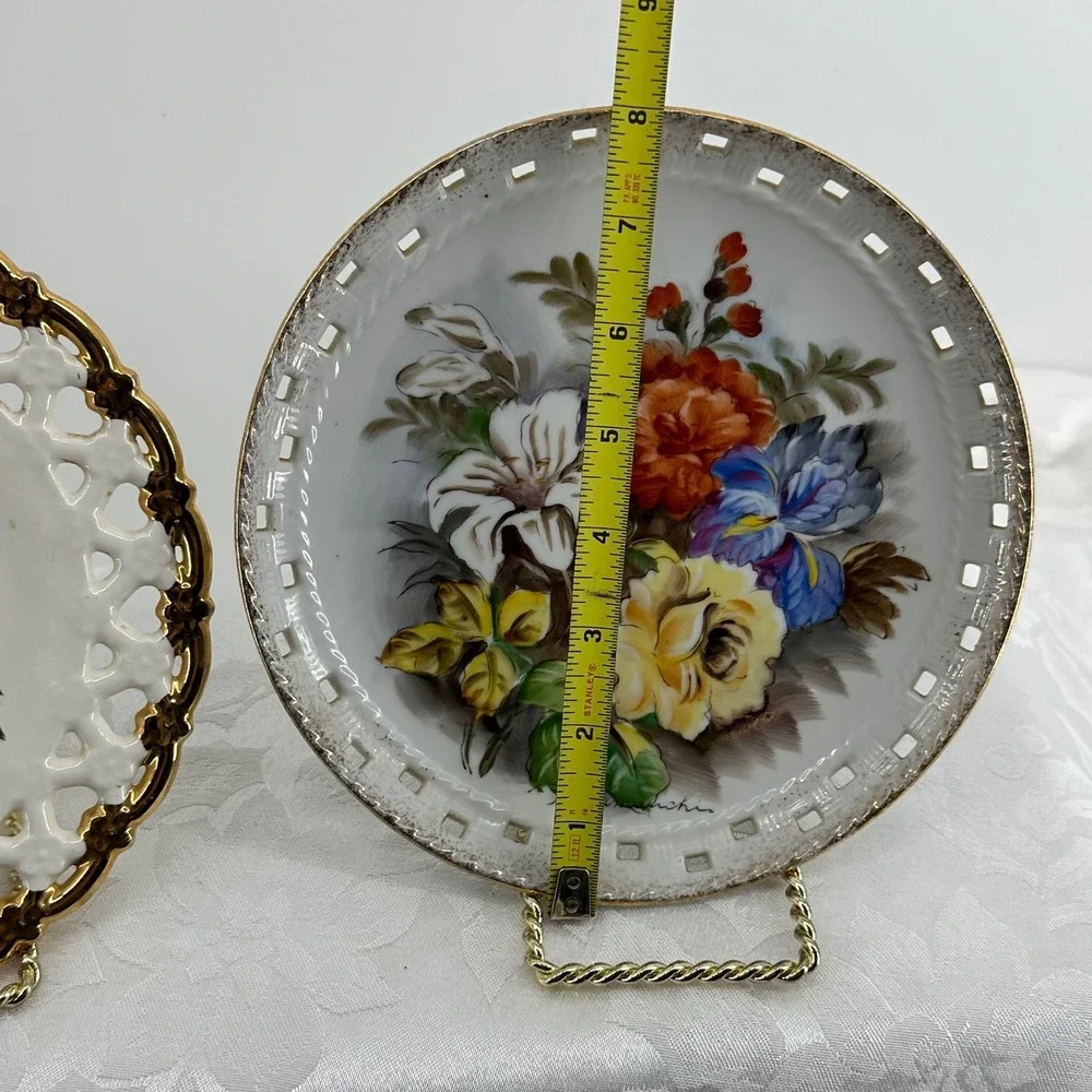 Vintage Decorative Pierced Plate White Gold Fruit Floral Reticulated Plate Wall
